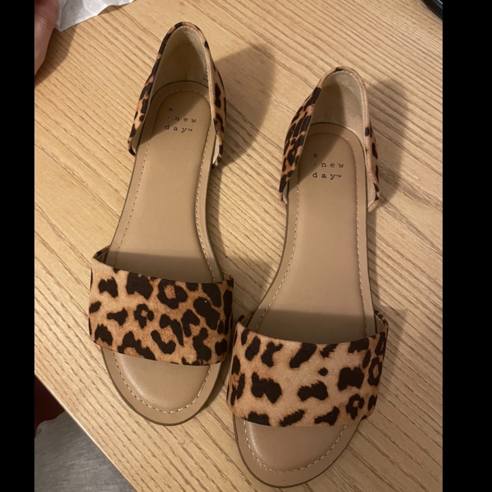 NWOT A New Day Keira Flat Sandal - Leopard